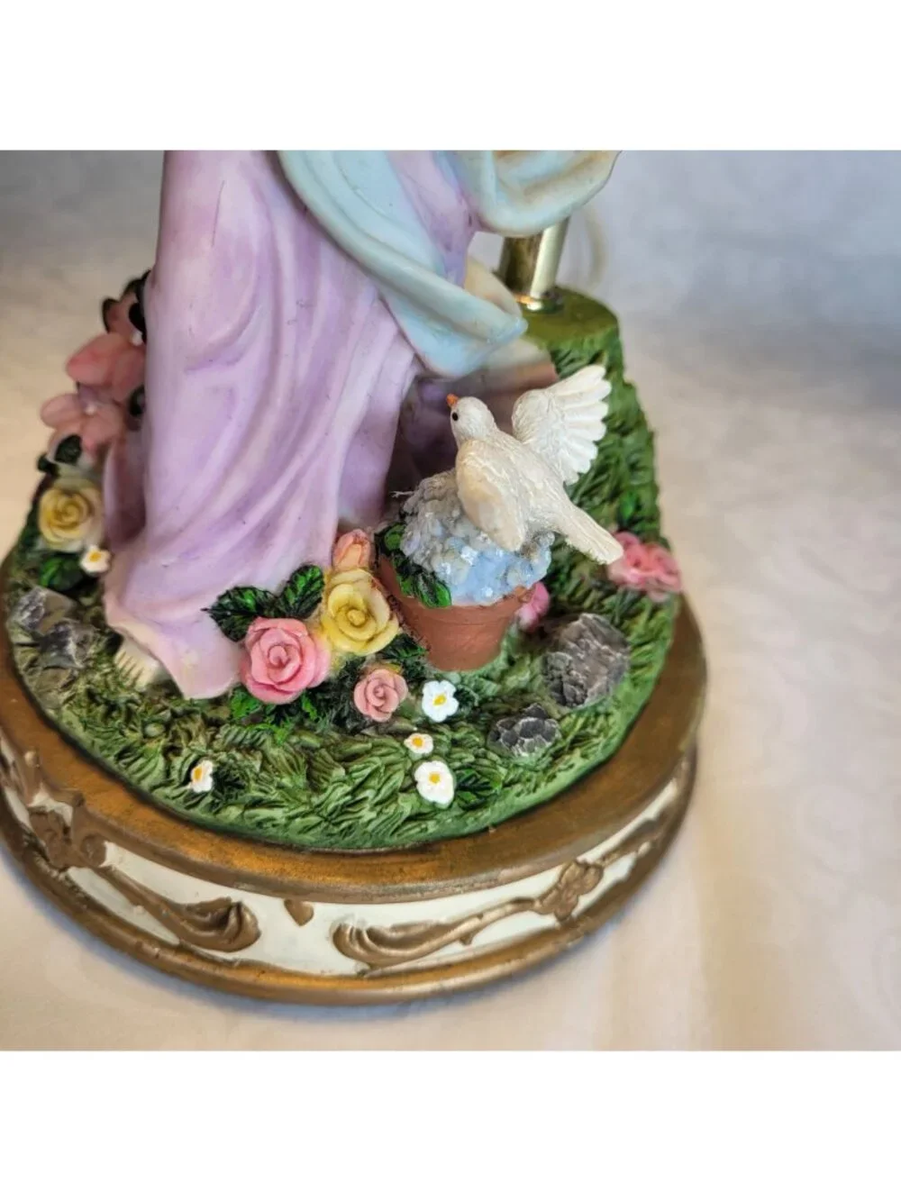 Vintage Indian Lamp Angel Flowers and Dove Lithophone Resin Plastic